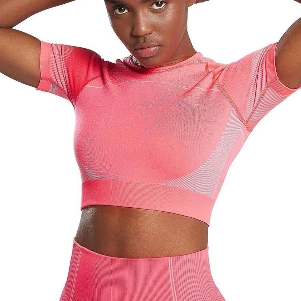 Crop Top for Women Short Sleeve Workout Shirt